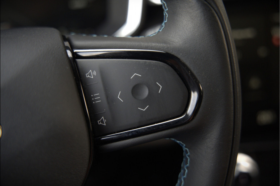 Lynk & Co 01 1.5 | Panoramadak | Stoelverwarming | Keyless | Apple Carplay | Memory Seat | Adaptive Cruise Control | Infinity | Navigatie | Camera | Parkeersensoren | Ambiance Verlichting | SOH 95,88%
