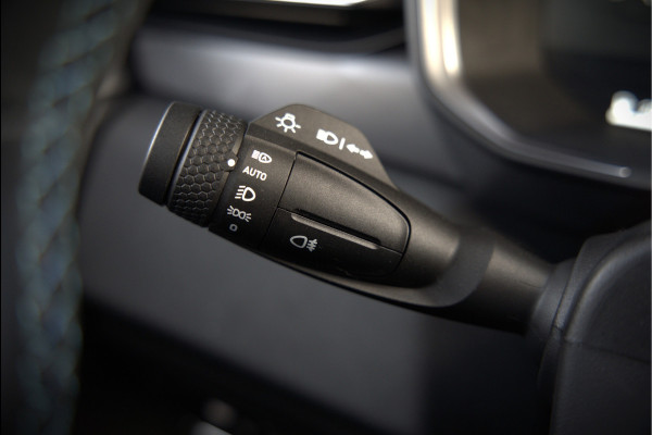 Lynk & Co 01 1.5 | Panoramadak | Stoelverwarming | Keyless | Apple Carplay | Memory Seat | Adaptive Cruise Control | Infinity | Navigatie | Camera | Parkeersensoren | Ambiance Verlichting | SOH 95,88%