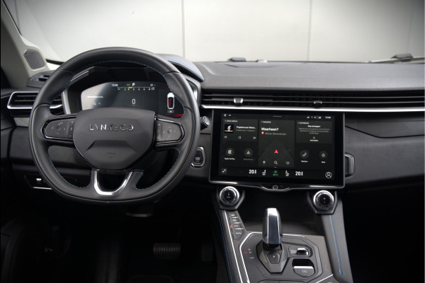 Lynk & Co 01 1.5 | Panoramadak | Stoelverwarming | Keyless | Apple Carplay | Memory Seat | Adaptive Cruise Control | Infinity | Navigatie | Camera | Parkeersensoren | Ambiance Verlichting | SOH 95,88%