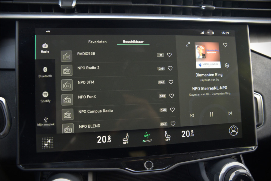 Lynk & Co 01 1.5 | Panoramadak | Stoelverwarming | Keyless | Apple Carplay | Memory Seat | Adaptive Cruise Control | Infinity | Navigatie | Camera | Parkeersensoren | Ambiance Verlichting | SOH 95,88%