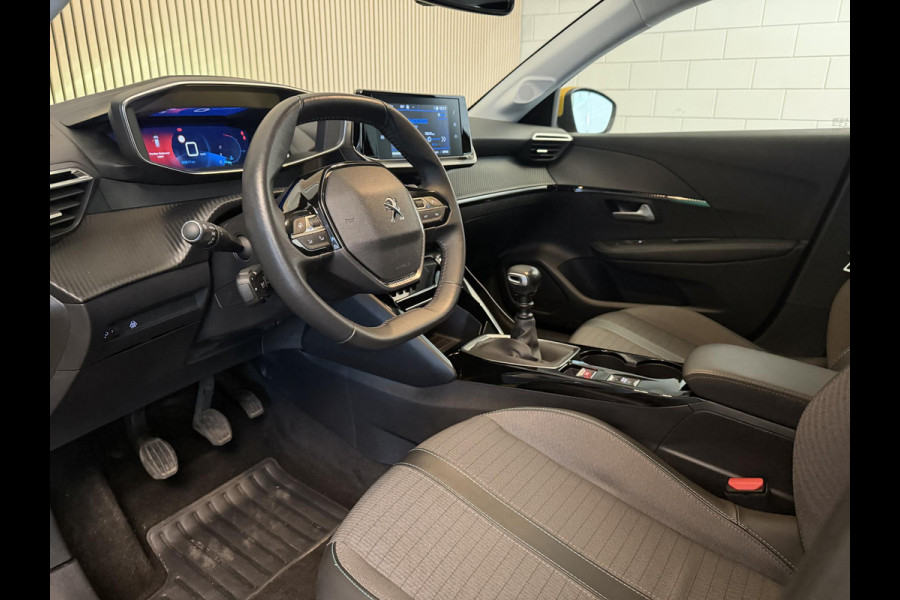 Peugeot 208 1.2 PureTech 100PK Allure Pack | Camera | Carplay | LED | 3D Dash. | Adapt. Cruise | Incl. garantie
