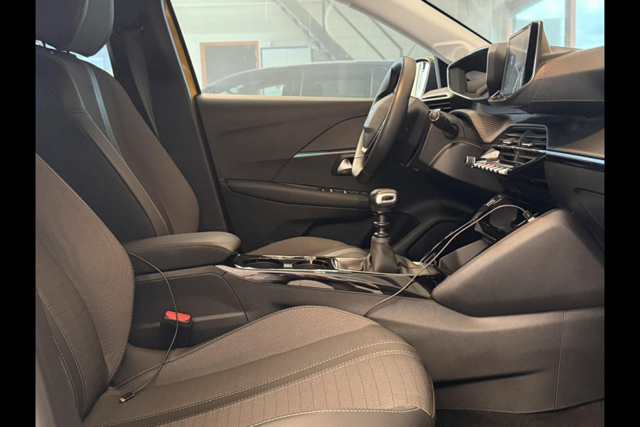 Peugeot 208 1.2 PureTech 100PK Allure Pack | Camera | Carplay | LED | 3D Dash. | Adapt. Cruise | Incl. garantie