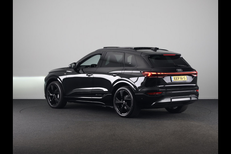 Audi Q6 e-tron Advanced edition 83 kWh Panoramadak | Getint glas | Apple carplay | Stoelverwarming |