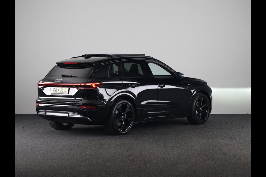 Audi Q6 e-tron Advanced edition 83 kWh Panoramadak | Getint glas | Apple carplay | Stoelverwarming |