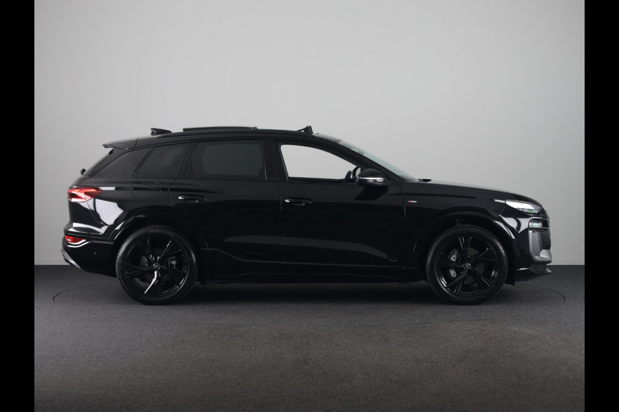 Audi Q6 e-tron Advanced edition 83 kWh Panoramadak | Getint glas | Apple carplay | Stoelverwarming |