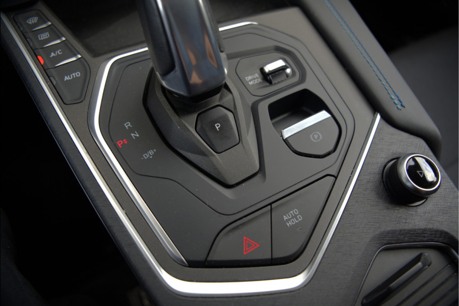 Lynk & Co 01 1.5 | Panoramadak | Stoelverwarming | Keyless | Apple Carplay | Memory Seat | Adaptive Cruise Control | Infinity | Navigatie | Camera | Parkeersensoren | Ambiance Verlichting | SOH 95,88%