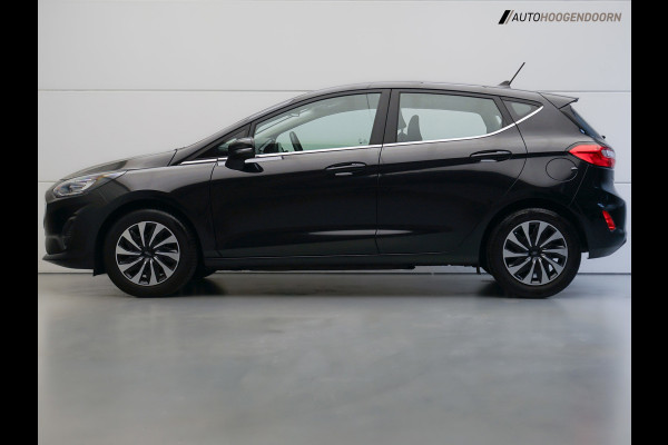 Ford Fiesta 1.0 EcoBoost Hybrid Titanium (APPLE CARPLAY,LED VERLICHTING,PARKEERSENSOREN,CRUISE,NAVIGATIE,LANE ASSIST,TOPCONDITIE)