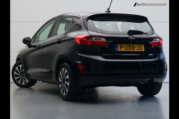 Ford Fiesta 1.0 EcoBoost Hybrid Titanium (APPLE CARPLAY,LED VERLICHTING,PARKEERSENSOREN,CRUISE,NAVIGATIE,LANE ASSIST,TOPCONDITIE)