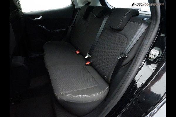 Ford Fiesta 1.0 EcoBoost Hybrid Titanium (APPLE CARPLAY,LED VERLICHTING,PARKEERSENSOREN,CRUISE,NAVIGATIE,LANE ASSIST,TOPCONDITIE)