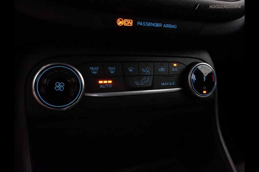 Ford Fiesta 1.0 EcoBoost Hybrid Titanium (APPLE CARPLAY,LED VERLICHTING,PARKEERSENSOREN,CRUISE,NAVIGATIE,LANE ASSIST,TOPCONDITIE)
