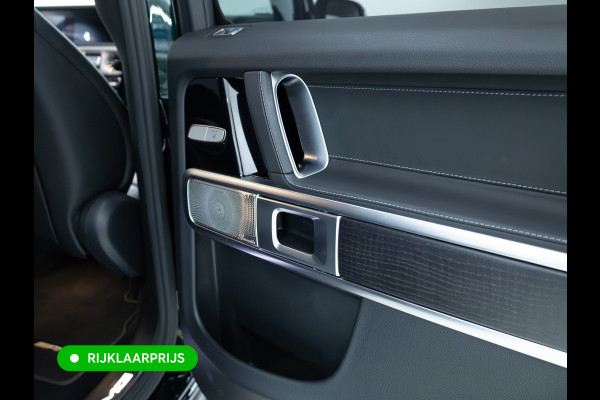 Mercedes-Benz G-Klasse 63 AMG Premium Plus | Elektrisch glazen schuif-/kanteldak | Burmester | Stoelverw. & koeling | Memory stoelen | Adaptieve cruise Trekhaak, Treeplanken, Alcantara hemel, 360 Camera, Burmester High End, Massagestoelen, NL auto