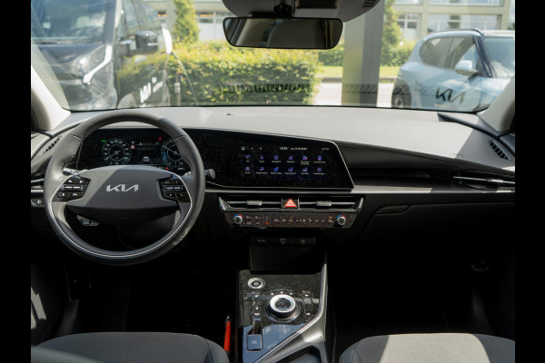 Kia Niro EV Limited Edition 64.8 kWh Stoel en stuurverwarming | Privacy Glass | Carplay | Navi | Clima | SOH 100% l