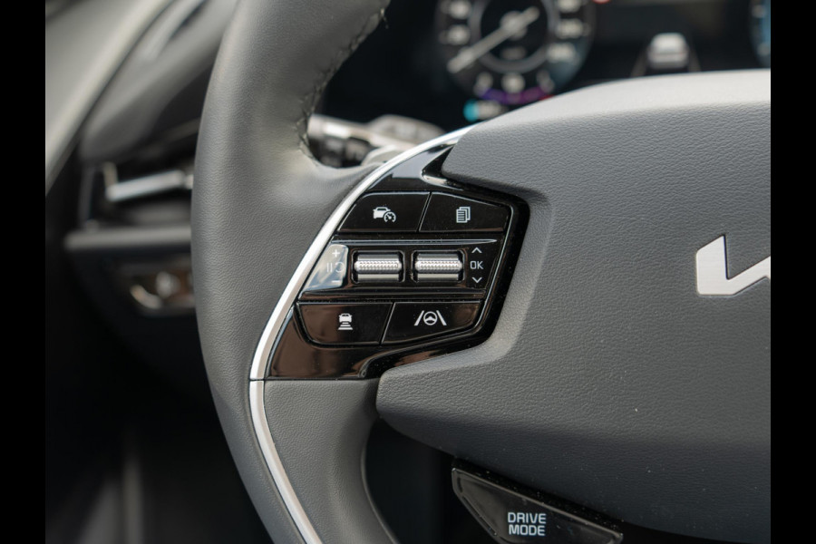 Kia Niro EV Limited Edition 64.8 kWh Stoel en stuurverwarming | Privacy Glass | Carplay | Navi | Clima | SOH 100% l