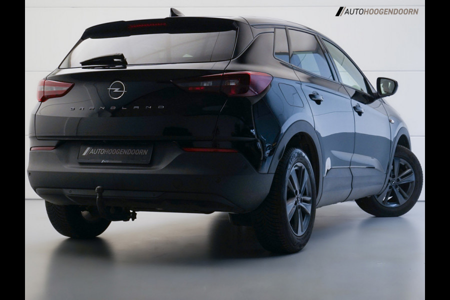 Opel Grandland 1.2 Turbo Edition GS-line Black Edition (APPLE CARPLAY,DODEHOEK,ADAPTIVE CRUISE,CAMERA,TREKHAAK,STOELVERWARMING)