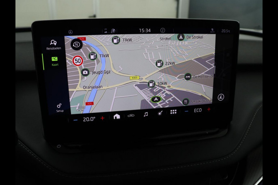 Škoda Enyaq iV 80 Sportline | SOH 92.7% | Leder/alcantara | Stuur/stoel verwarming | Camera | Park assist | Cruise control | Carplay | Sfeerverlichting | 21''