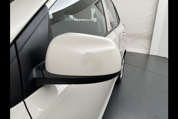 Kia Picanto 1.0 DPI DynamicLine - Achteruitrij camera - Navigatie - Airco - Cruise controle - Fabrieksgarantie tot 07-2032