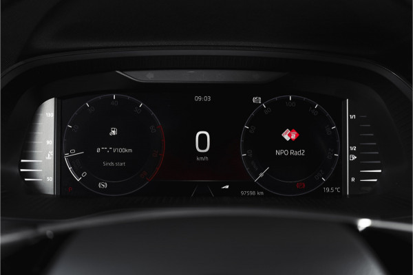 Škoda Octavia Combi 1.0 e-TSI 110 PK Sport Business - Automaat | Dig. Cockpit | Cruise | Stoelverw. | PDC | Camera | NAV + App. Connect | ECC | Afn. Trekhaak | LM 17" |
