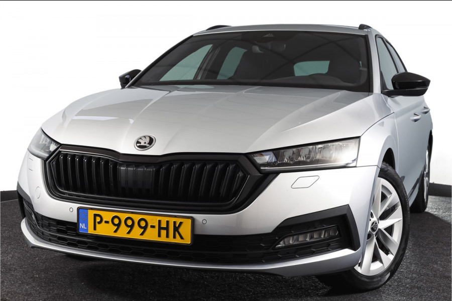 Škoda Octavia Combi 1.0 e-TSI 110 PK Sport Business - Automaat | Dig. Cockpit | Cruise | Stoelverw. | PDC | Camera | NAV + App. Connect | ECC | Afn. Trekhaak | LM 17" |