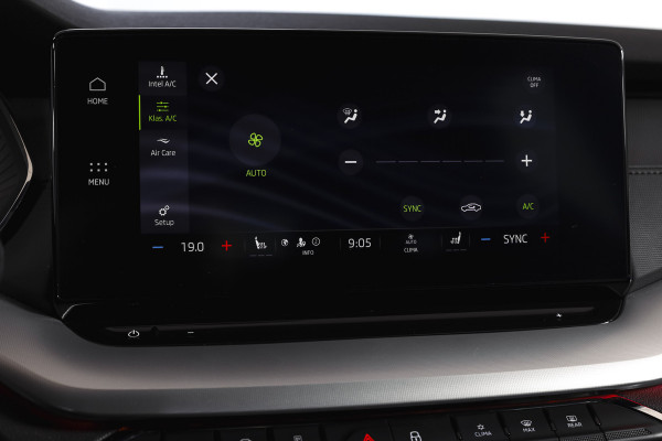 Škoda Octavia Combi 1.0 e-TSI 110 PK Sport Business - Automaat | Dig. Cockpit | Cruise | Stoelverw. | PDC | Camera | NAV + App. Connect | ECC | Afn. Trekhaak | LM 17" |
