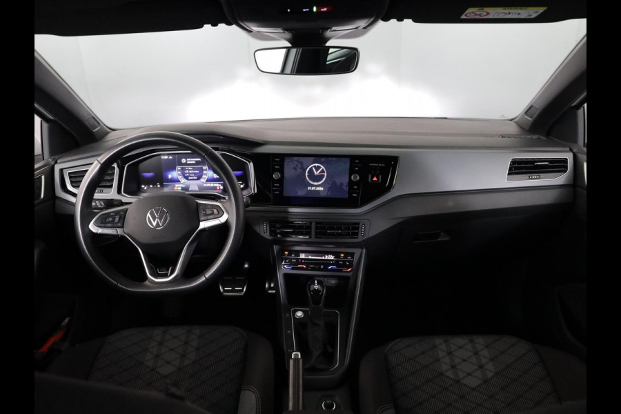 Volkswagen Polo 1.0 TSI R-Line 95 pk Automaat (DSG) | Verlengde garantie | Navigatie via App | Parkeersensoren | Achteruitrijcamera | Keyless | R-Line |