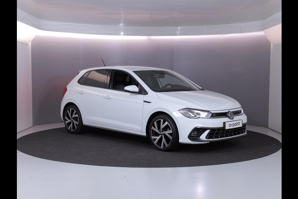 Volkswagen Polo 1.0 TSI R-Line 95 pk Automaat (DSG) | Verlengde garantie | Navigatie via App | Parkeersensoren | Achteruitrijcamera | Keyless | R-Line |