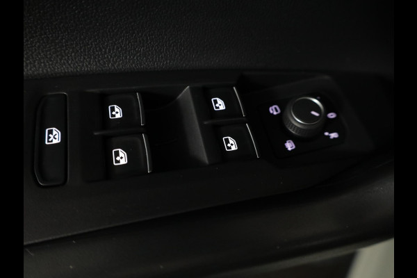 Volkswagen Polo 1.0 TSI R-Line 95 pk Automaat (DSG) | Verlengde garantie | Navigatie via App | Parkeersensoren | Achteruitrijcamera | Keyless | R-Line |
