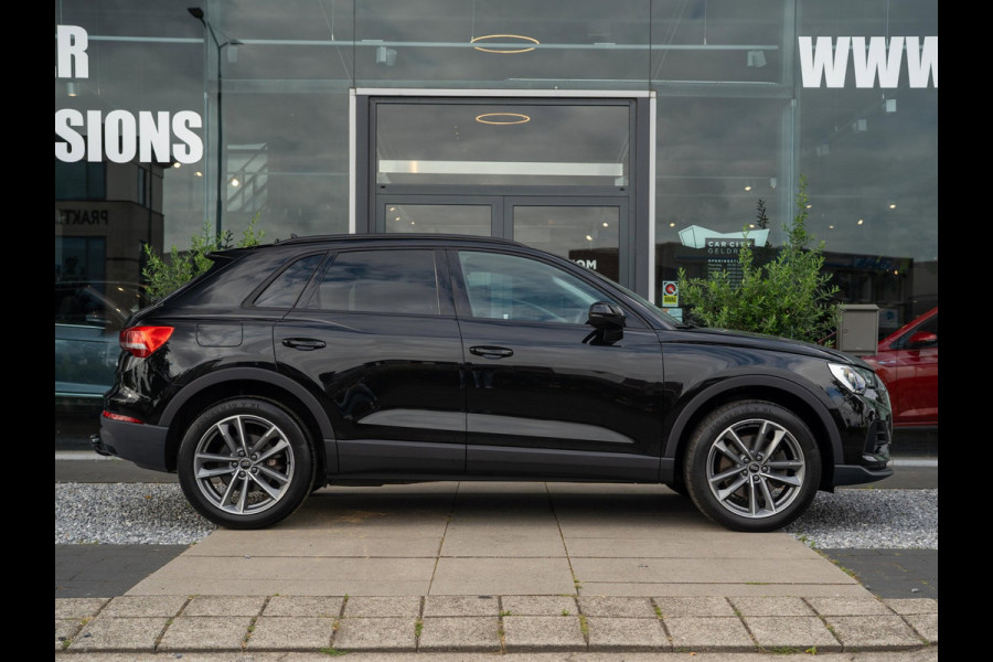 Audi Q3 45 TFSI e 245pk PHEV Business Edition / Trekhaak / Lederen bekleding / Navi