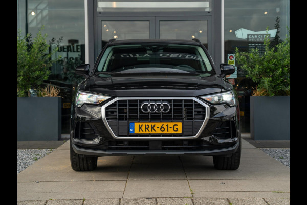 Audi Q3 45 TFSI e 245pk PHEV Business Edition / Trekhaak / Lederen bekleding / Navi