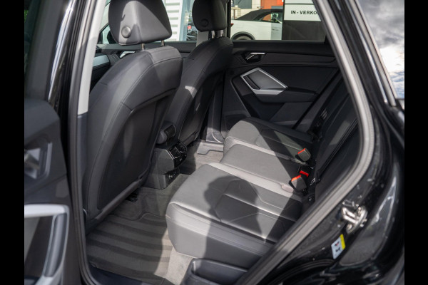 Audi Q3 45 TFSI e 245pk PHEV Business Edition / Trekhaak / Lederen bekleding / Navi