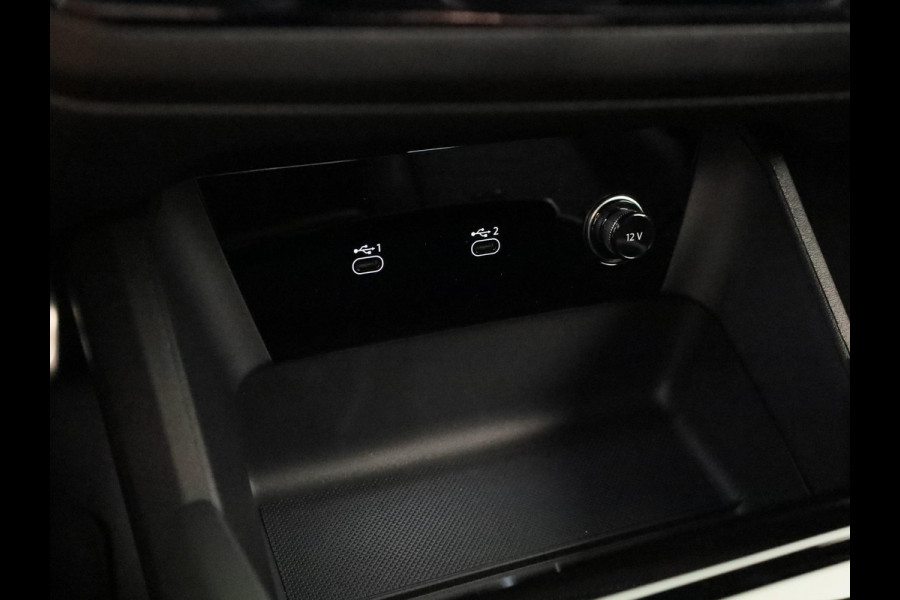 Audi A6 Sportback e-tron S edition e-tron 83 kWh 286 pk | Techniekpakket plus | Sportstoelen leder | Privacy glas | MMI-bijrijdersscherm |