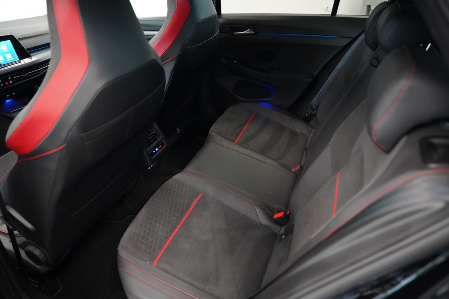 Volkswagen Golf 2.0 TSI GTI Clubsport Panoramadak Harman&Kardon Head-Up 24 Maanden garantie* (Vraag naar de voorwaarden)