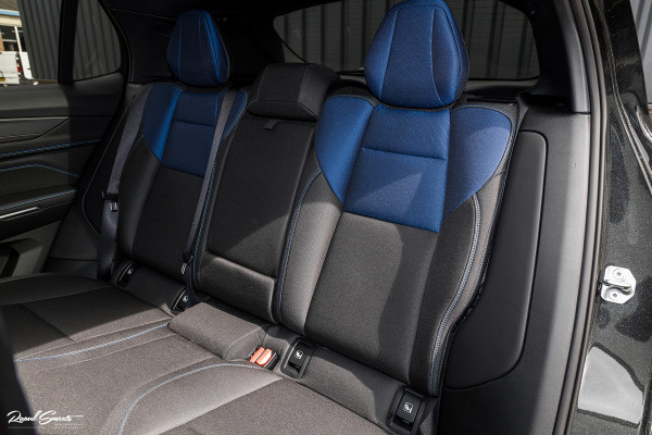 Lynk & Co 01 1.5 All-in geprijsd: inclusief onderhoud, 1 jaar BOVAG-garantie | Panorama dak | Adaptieve cruise | Blis | Memory |
