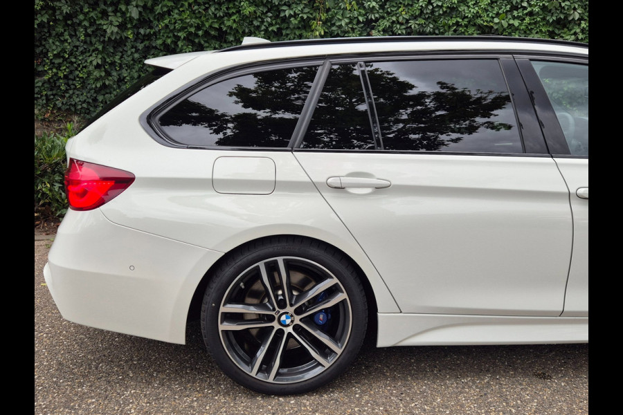 BMW 3-serie F31 320i M Sport Edition 2 Eig Panorama Apple CarPlay H&K HUD Elektrische stoelen LED SUPER MOOI 320i M Sport Edition