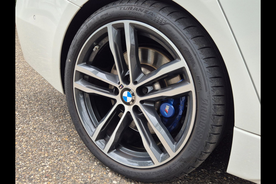 BMW 3-serie F31 320i M Sport Edition 2 Eig Panorama Apple CarPlay H&K HUD Elektrische stoelen LED SUPER MOOI 320i M Sport Edition