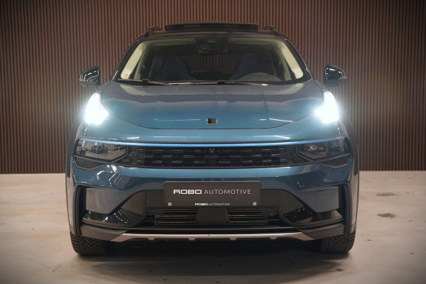 Lynk & Co 01 1.5 | Panoramadak | Stoelverwarming | Keyless | Apple Carplay | Memory Seat | Adaptive Cruise Control | Infinity | Navigatie | 360 Camera | Parkeersensoren | Ambiance Verlichting | SOH 98,34%