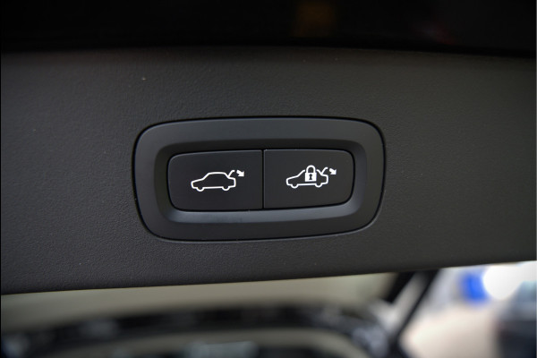 Lynk & Co 01 1.5 | Panoramadak | Stoelverwarming | Keyless | Apple Carplay | Memory Seat | Adaptive Cruise Control | Infinity | Navigatie | 360 Camera | Parkeersensoren | Ambiance Verlichting | SOH 98,34%