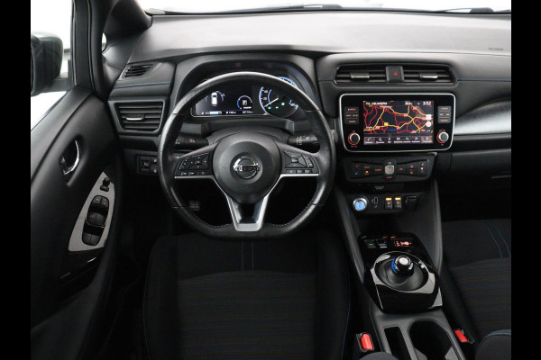 Nissan Leaf N-Connecta 40 kWh | SOH 94.3% | Stuur/stoel verwarming | Adaptive cruise | 360 camera | Dodehoek detectie | Full LED | Navigatie | Carplay |