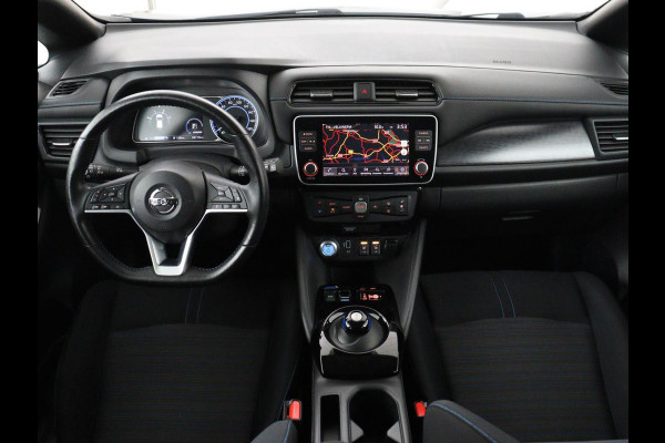 Nissan Leaf N-Connecta 40 kWh | SOH 94.3% | Stuur/stoel verwarming | Adaptive cruise | 360 camera | Dodehoek detectie | Full LED | Navigatie | Carplay |