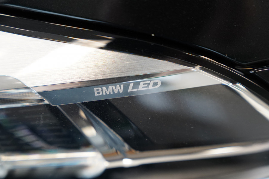 BMW 1-serie 120i M-Sport Navigatie Full-led 24 Maanden garantie* (Vraag naar de voorwaarden)