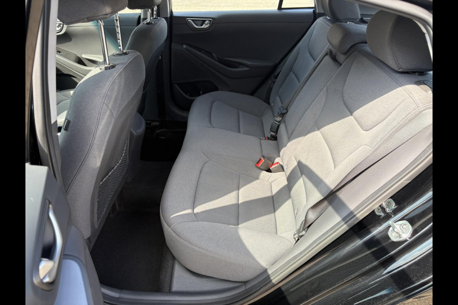 Hyundai IONIQ i-Motion EV 38 kWh 46.300 KM | SOH 95,6% | Navigatie | Achteruitrijcamera