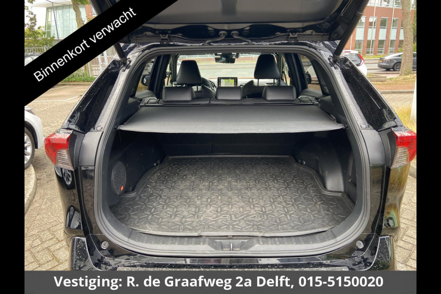 Toyota RAV4 2.5 Hybrid AWD Black Edition | 1.650 kg trekgewicht | 360° Camera | Navigatie |