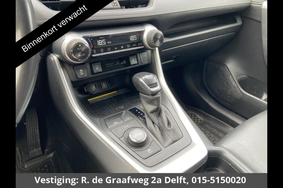 Toyota RAV4 2.5 Hybrid AWD Black Edition | 1.650 kg trekgewicht | 360° Camera | Navigatie |