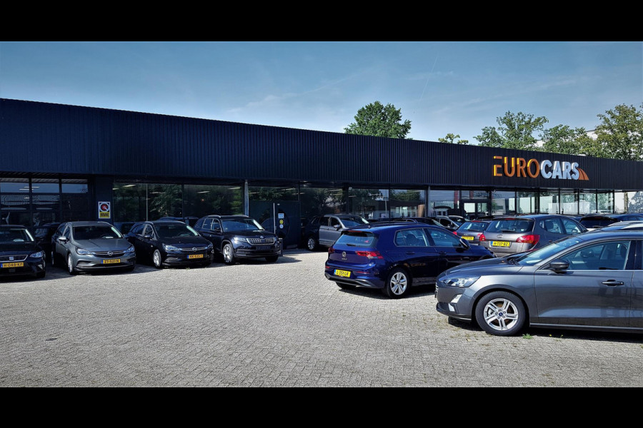 Volkswagen Polo 1.0 TSI DSG R-Line Panorama dak Navigatie App Connect Climate Control Parkeer sensoren Camera Cruise control adaptive Lichtmetalen velgen