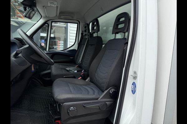 Iveco Daily 35S14 2.3 himatic automaat / euro 6 / bpm vrij / geen tol plicht ! / lease vanaf € 424 / bakwagen met laadklep / climate control / zijdeur / 410 cm L x 210 cm B x 200 cm H