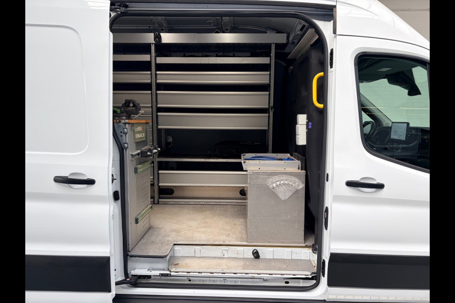 Ford E-Transit SERVICEWAGEN ELEKTRISCH AUTOMAAT 350 L2H3 Trend 68 kWh BOTT INRICHTING, V230 OMVORMER, RIJKLAARPRIJS!