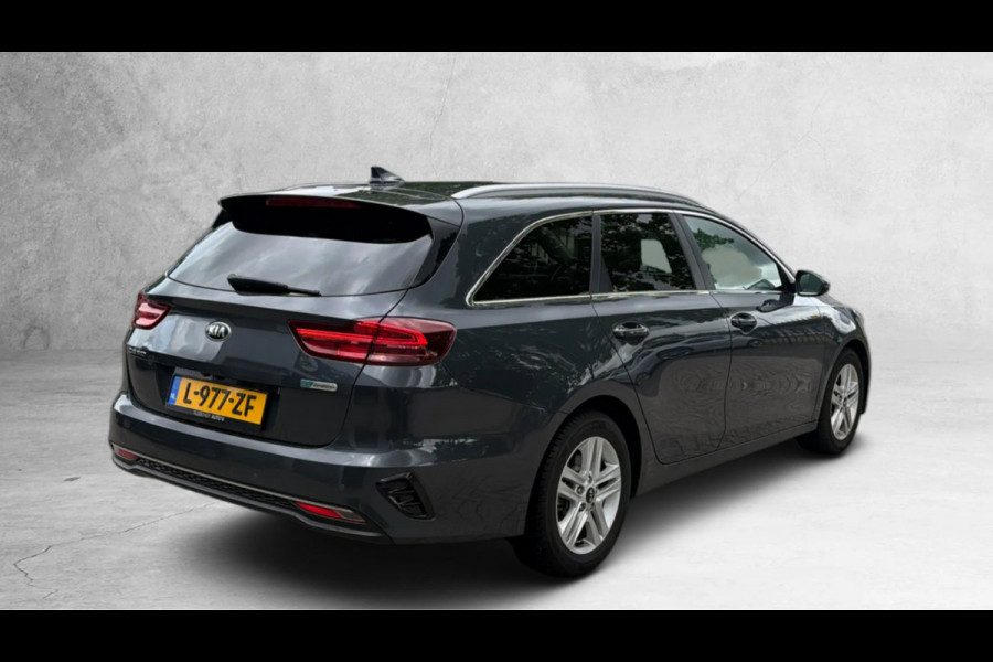 Kia Ceed Sportswagon 1.0 T-GDi MHEV DynamicLine (NL-auto, Goed OndH, Carplay, Camera, Navi, Stoel+Stuur Verw, Lane Assist, Etc)