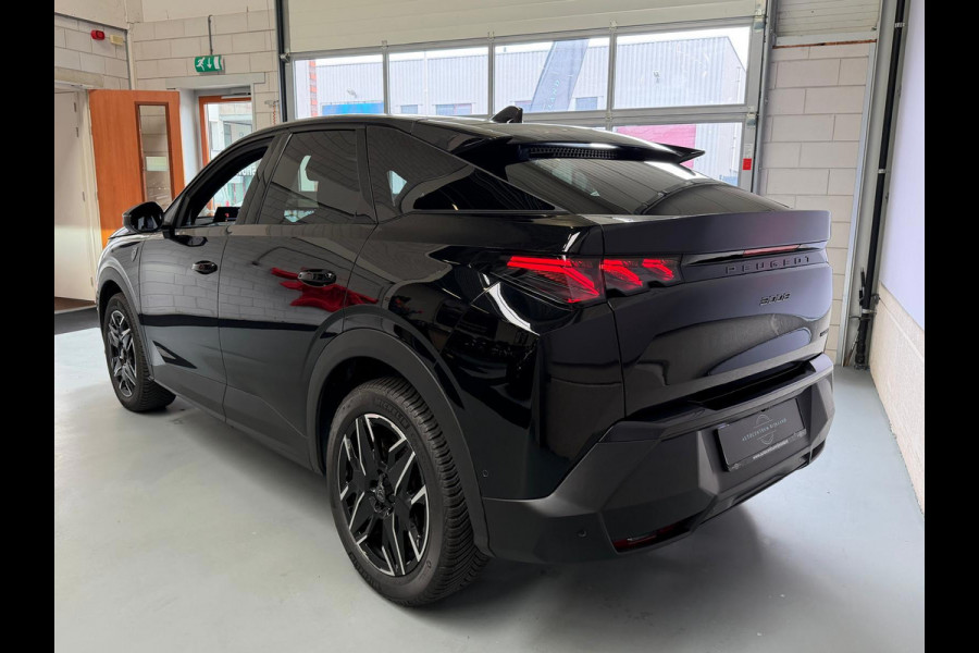Peugeot 3008 1.2 Hybrid 145 GT 360 Camera, Massage, Stoel/stuur achterbank verwarming, Navi,
