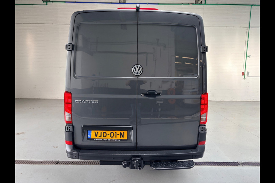 Volkswagen Crafter Automaat DSG 35 2.0 TDI 177pk euro6 L3H2 oude L2H1 Highline, Trekhaak 3000kg, RIJKLAARPRIJS Nederlandse Bus!