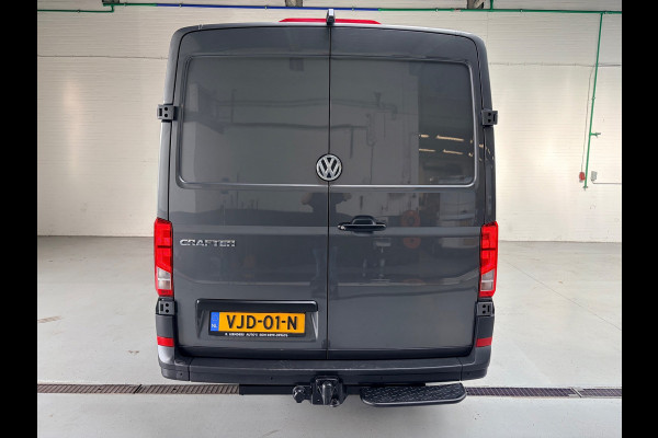 Volkswagen Crafter Automaat DSG 35 2.0 TDI 177pk euro6 L3H2 oude L2H1 Highline, Trekhaak 3000kg, RIJKLAARPRIJS Nederlandse Bus!