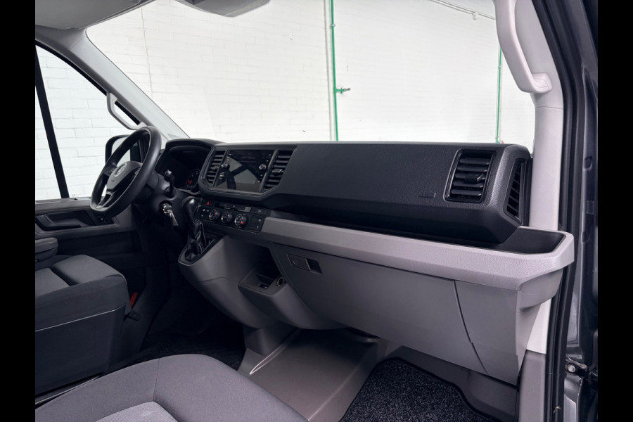 Volkswagen Crafter Automaat DSG 35 2.0 TDI 177pk euro6 L3H2 oude L2H1 Highline, Trekhaak 3000kg, RIJKLAARPRIJS Nederlandse Bus!
